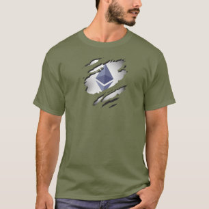 Ether Torn Afbeelding w/ onthullen onder T-shirt