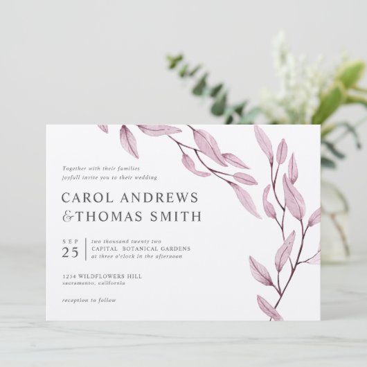 Etheral Burgundy | Chic Botanical Leaves bruiloft Kaart (Staand voorkant)