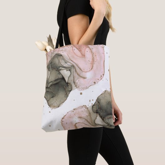 Etheral Moody Pink Black Gold Inky Fantasy Glam Tote Bag (Dichtbij)
