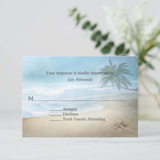 Etheral Sandy Beach Wedding RSVP Card (Staand voorkant)