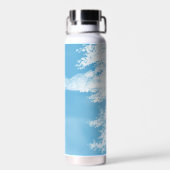 Ethereal Blue and White Winter River Waterfles (Achterkant)