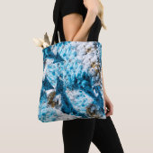 Ethereal Velocity: Geometric Cloud & Arrow Fusion Tote Bag (Dichtbij)