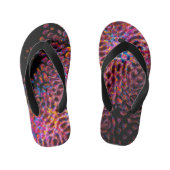 "Etherisch vuur: Een boeiende lichtschildering van Kinder Teenslippers (Voetbed)