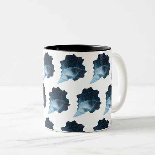 etherisch zeeschelpvectorontwerp tweekleurige koffiemok (Voorkant rechts)