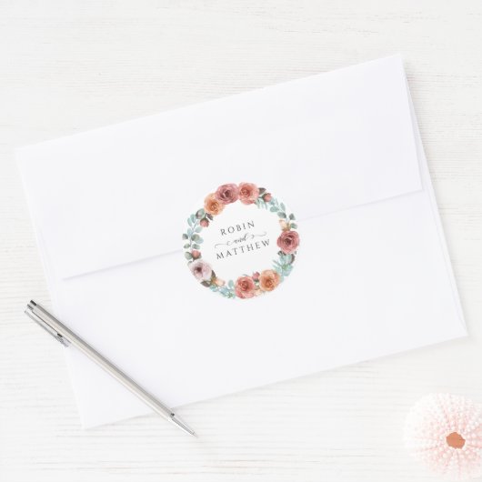 Etherische Blush Perzik Bloemen Bruiloft Ronde Sticker (Envelop)