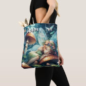 Etherische fee slapen op een paddenstoel tote bag (Dichtbij)