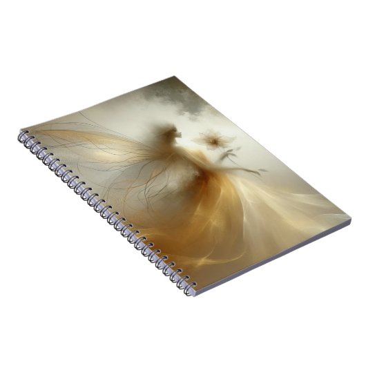 Etherische Gouden Fee met Wispy Wings Notitieboek (Rechterzijde)