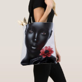 ETHERISCHE SCHOONHEID IN DUISTERNIS TOTE BAG (Dichtbij)