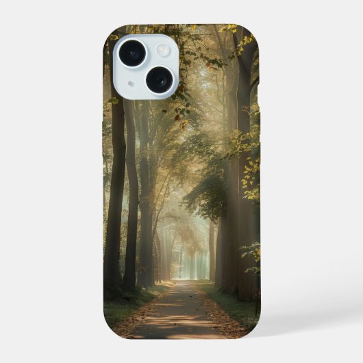 Etherische weg onder de bomen iPhone 15 case (Achterkant)