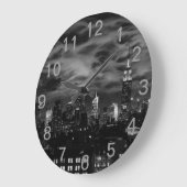 Etherische wolken: NYC Skyline, ESB zwart-wit Grote Klok (Hoek)