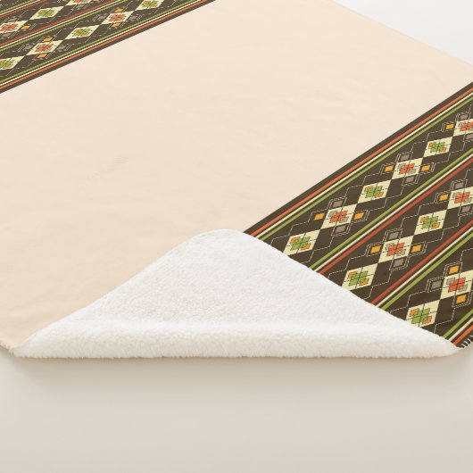 Ethiopian Tebeb Pattern Sherpa Deken (3/4)