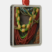 Ethiopië: Het stroomgebied van de benedenomo, de O Metalen Ornament (Rechts)