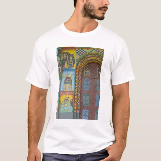 Ethiopië:  Tigray Region, Axum, Christus Church T-shirt (Voorkant)