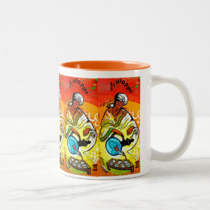 Ethiopisch Man in Turban Pesting Tea Tweekleurige Koffiemok