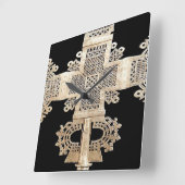 Ethiopische wandklok op het Motif-plein (Hoek)