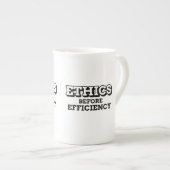 Ethische voor efficiëntie porselein kop (Voorkant rechts)