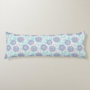 Ethnic Paisley Pattern Lichaamskussen