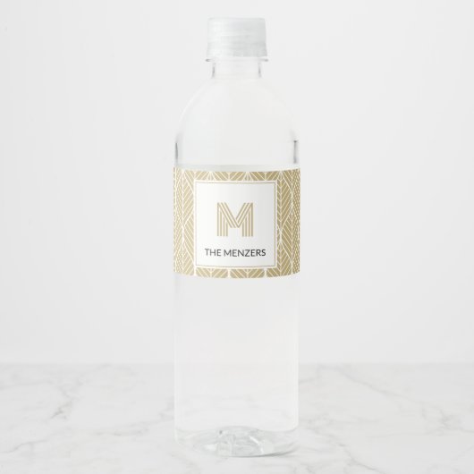 ETIKET OP DE FLES VAN KLASSIEKE WATER (Voorkant)