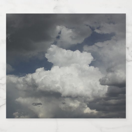 Etiket op de fles voor troebele hemel (Enkel label)