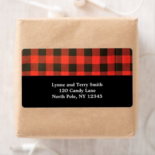 Etiket op rode en zwarte buffelplaat (Insitu)