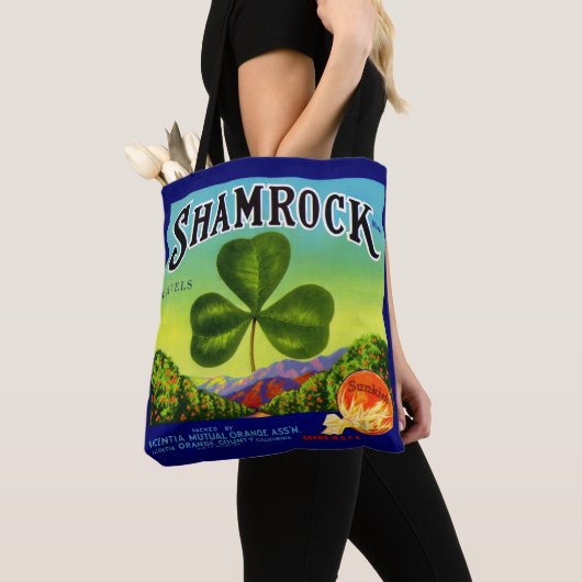 Etiket van 1930 op fruitkratten Shamrock Navel Sin Tote Bag (Dichtbij)