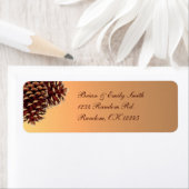 Etiketten voor roestbruine beige pijnappelpitten (Insitu)