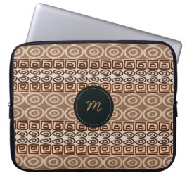 Etnisch afrikaans handgetekend patroon. Monogram. Laptop Sleeve