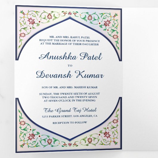 Etnisch Blauw  Bloemenboog Indiase bruiloft Drieluik Uitnodiging (Binnenzijde eerst)