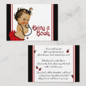 Etnisch meisje lieveheersbeestje brengen een boek  informatiekaartje (Voorkant / Achterkant)