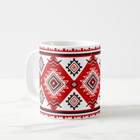 Etnisch zwart wit rood, Oekraïense motieven. Koffiemok (Voorkant links)