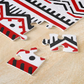 Etnisch zwart wit rood, Oekraïense motieven. Legpuzzel (Zijkant)