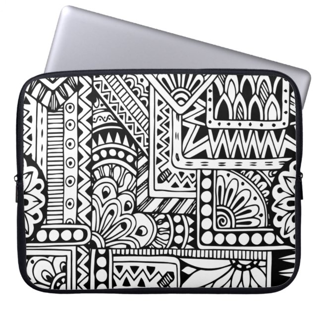 Etnische Doodle Laptop Sleeve (Voorkant)