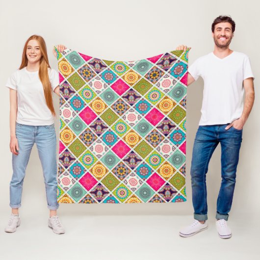 Etnische kleurige mandalstijlpatronen fleece deken (In situ)