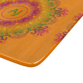 Etnische Mandala Monogram.Oranje achtergrond. Snijplank (Hoek)