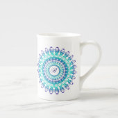 Etnische tel mandala. monogram. porselein kop (Rechts)