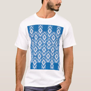etnische versiering van natuurlijk linnen textiel t-shirt
