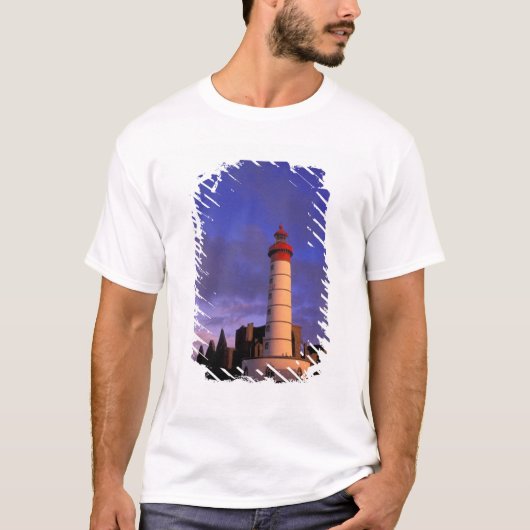 EU, Frankrijk, Bretagne, Finistere, St. Mathieu, T-shirt (Voorkant)