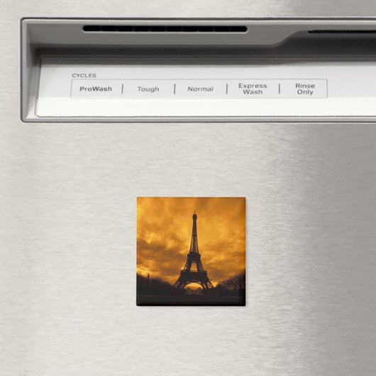 EU, Frankrijk, Parijs. Eiffel Tower. Magneet (Insitu (Vaatwasser))