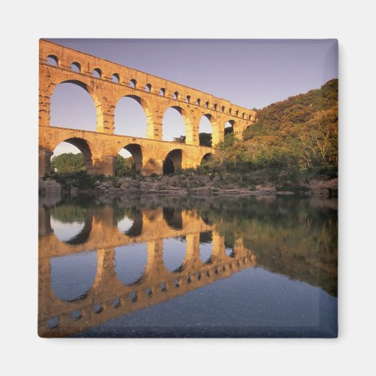 EU, Frankrijk, Provence, Gard, Pont du Gard. 2 Magneet (Voorkant)
