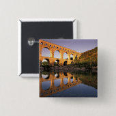 EU, Frankrijk, Provence, Gard, Pont du Gard. 2 Vierkante Button 5,1 Cm (Voorkant /achterkant)