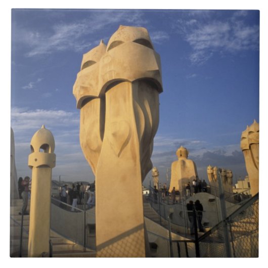 EU, Spanje, Catalonië, Barcelona. Antonio Gaudi's Tegeltje (Voorkant)