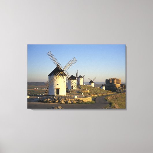 EU, Spanje, La Mancha, Consuegra. Windmolens en Canvas Afdruk (Voorkant)