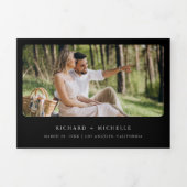 Eucalyptus Arch Foto Black QR Code Weddenschap Drieluik Uitnodiging (Cover)