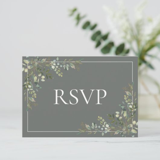 Eucalyptus Botanical Sage Green Script Weddenschap RSVP Kaartje (Staand voorkant)