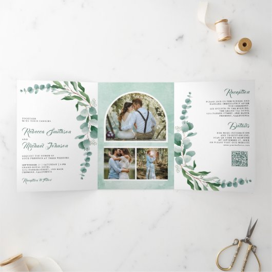 Eucalyptus Branch Photo Collage QR Code Weddenscha Drieluik Uitnodiging (Binnen)