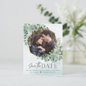 Eucalyptus Dusty Blue Wedding Photo Save the Date Aankondigingskaart (Staand voorkant)