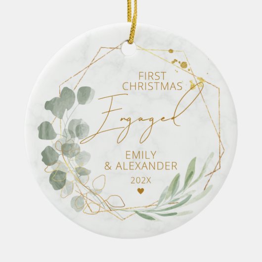 Eucalyptus Eerste Kerstmis Verloofd Keramisch Ornament (Voorkant)