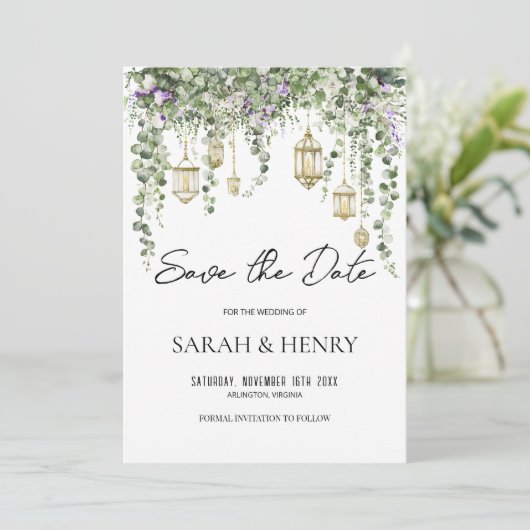 Eucalyptus Greenery and Gold Lantern Wedding Kaart (Staand voorkant)