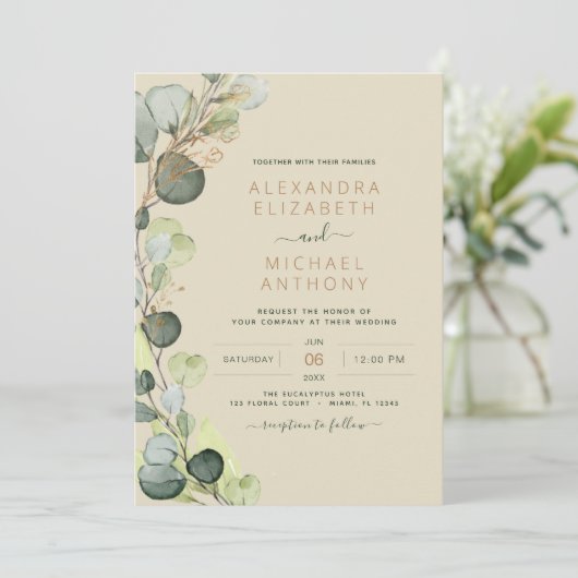 Eucalyptus Greenery Champagne Beige Gold Wedding Kaart (Staand voorkant)