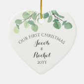 Eucalyptus Greenery Eerste Kerstfeest Gehuwd Keramisch Ornament (Achterkant)